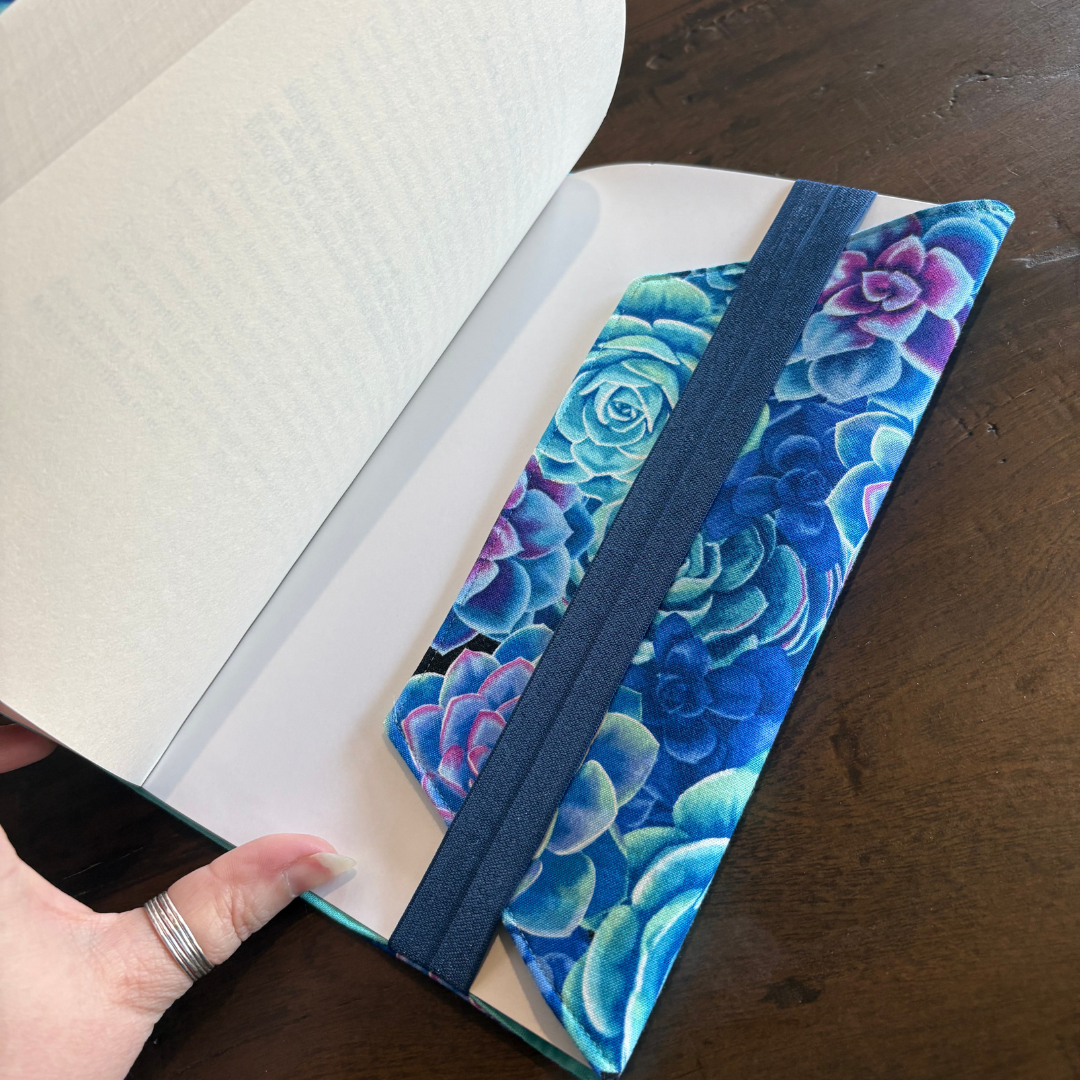 Dust Jacket - Trade Paperback (Large) - Succulents