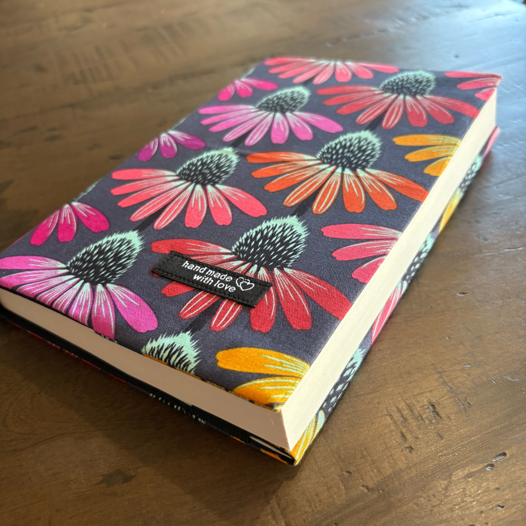 Dust Jacket - Trade Paperback (Large) - Red Native