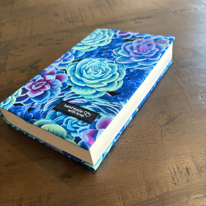 Dust Jacket - Mass Market Paperback (Small) - Succulents