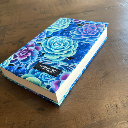 Dust Jacket - Mass Market Paperback (Small) - Succulents