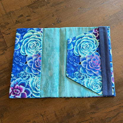 Dust Jacket - Mass Market Paperback (Small) - Succulents