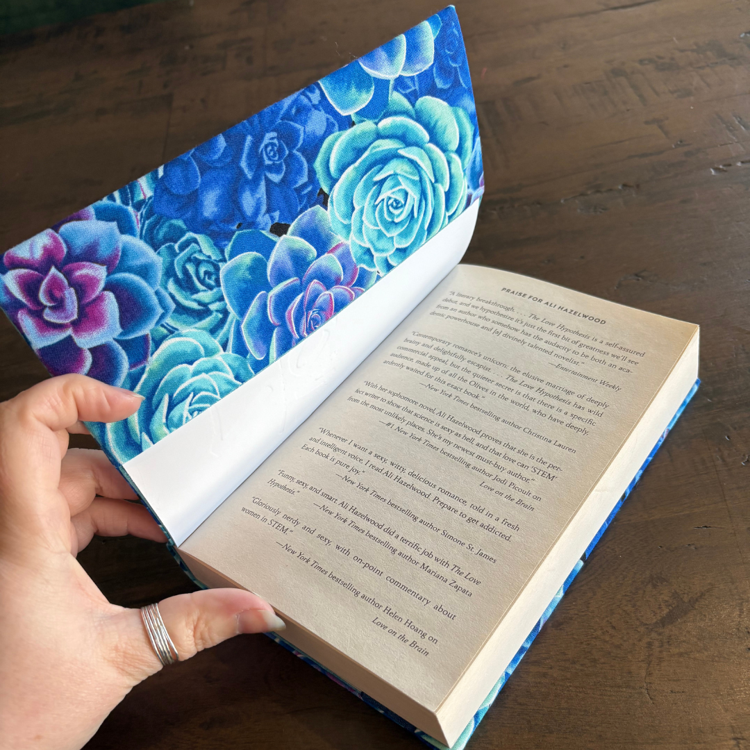 Dust Jacket - Mass Market Paperback (Small) - Succulents